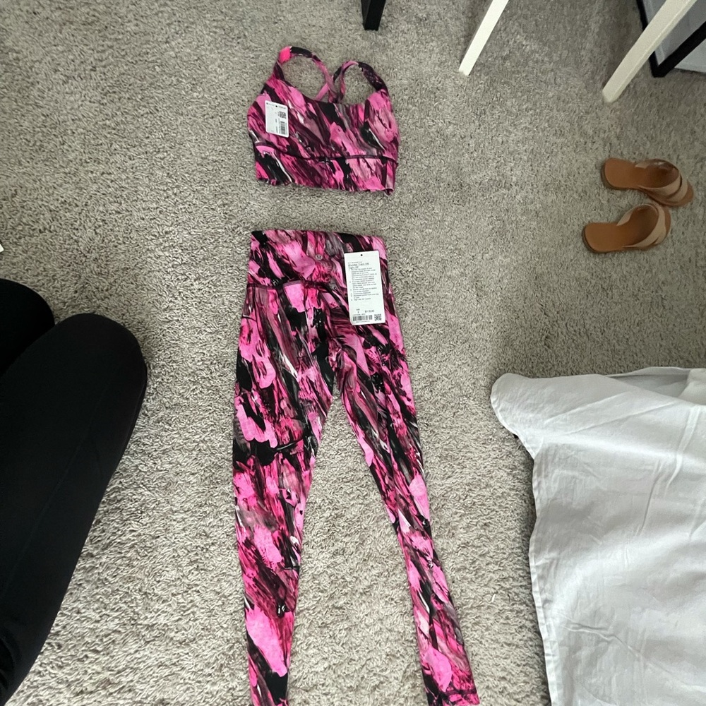 Matching lululemon set size 2 WITH TAGS